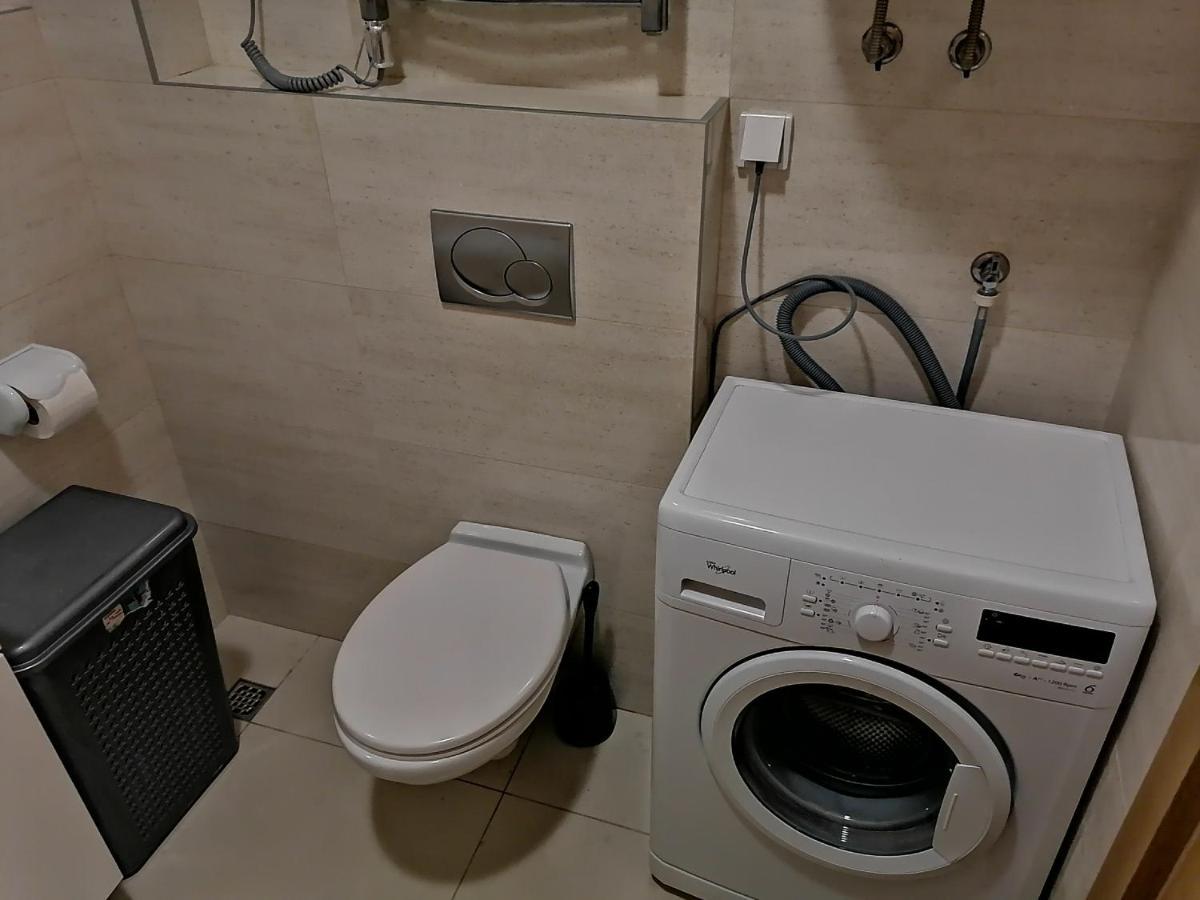 Apartman Sara Pržno Εξωτερικό φωτογραφία