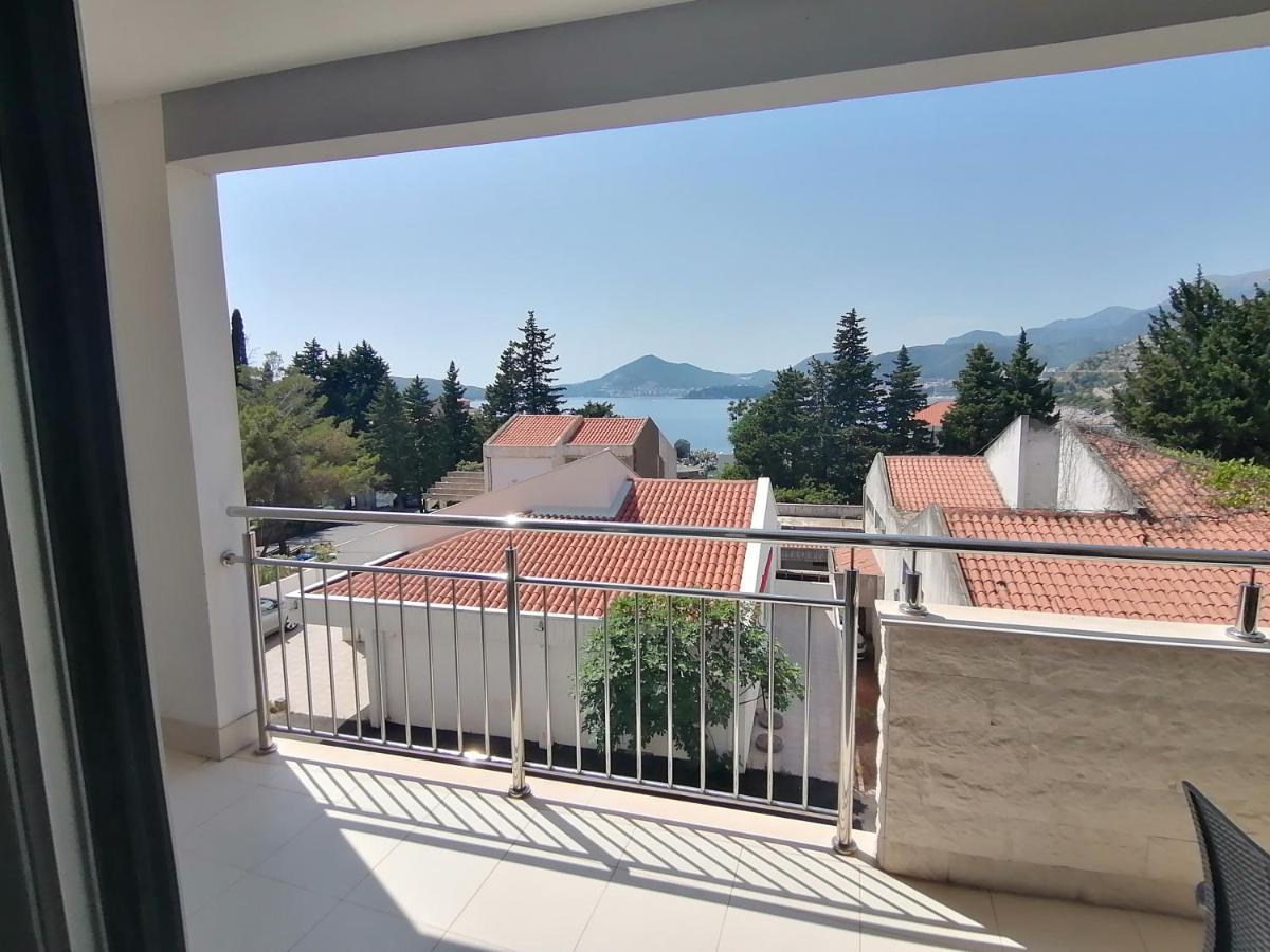 Apartman Sara Pržno Εξωτερικό φωτογραφία