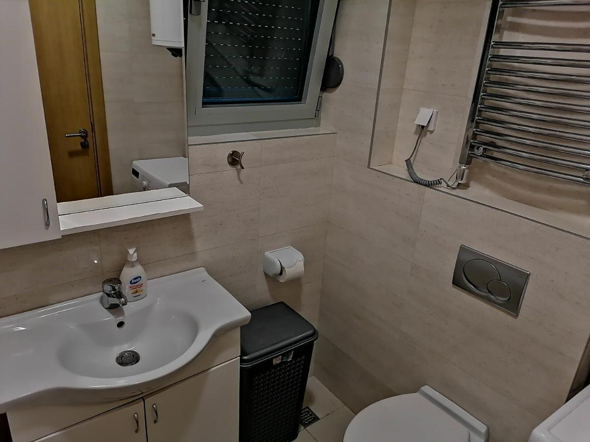 Apartman Sara Pržno Εξωτερικό φωτογραφία
